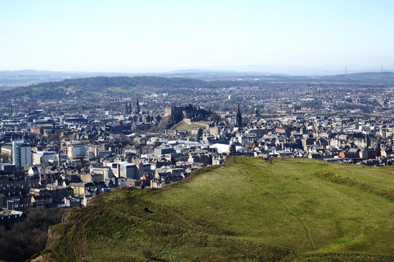 Cozy 1 Bedroom Home Near The City Centre Edinburgh Exterior photo